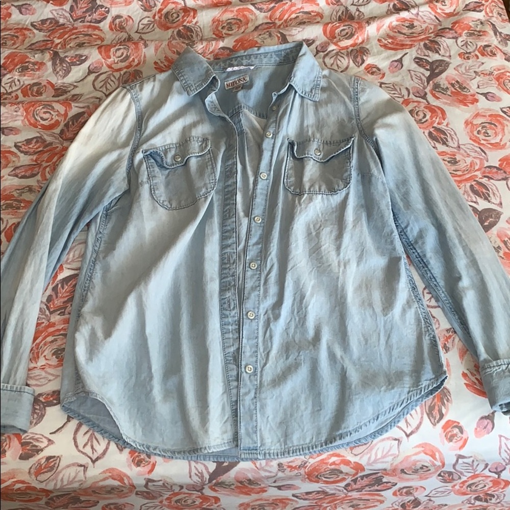 Merona button up shirt